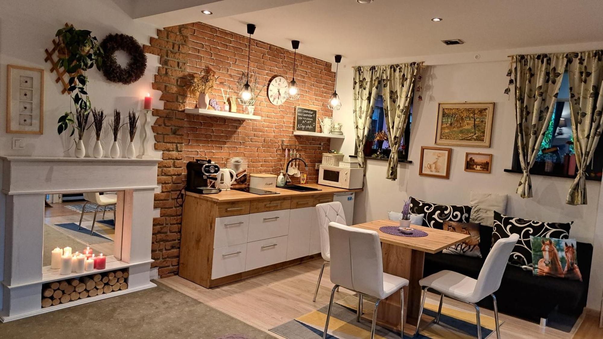 Apartament Lavender Jelenia Góra Exteriör bild