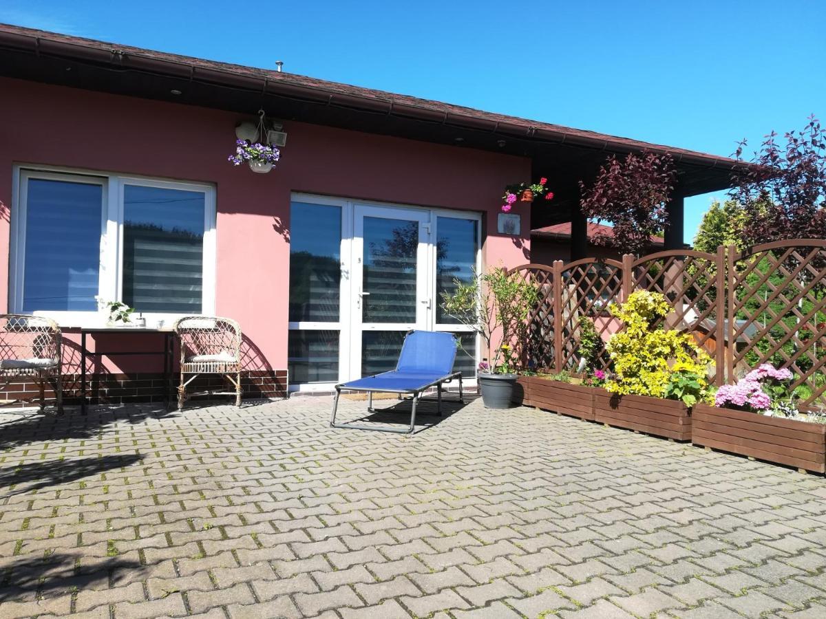Apartament Lavender Jelenia Góra Exteriör bild